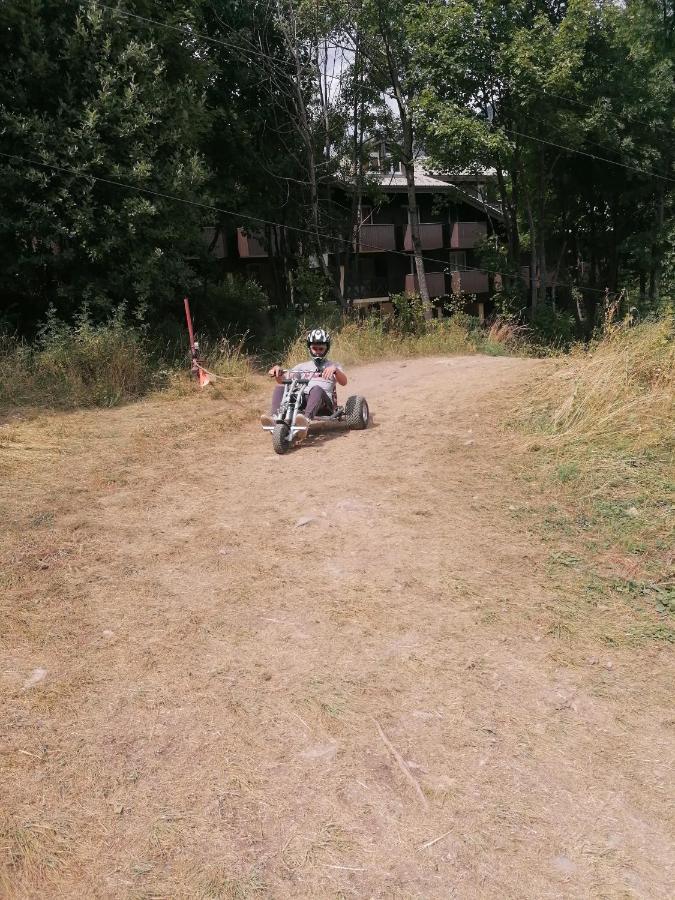 Appartement 8/10 Couchages La Foux D'allos. Allos